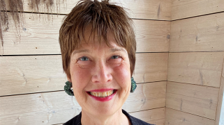 14/1 – Månadsmöte: Sträckande sig uppåt mot ljuset