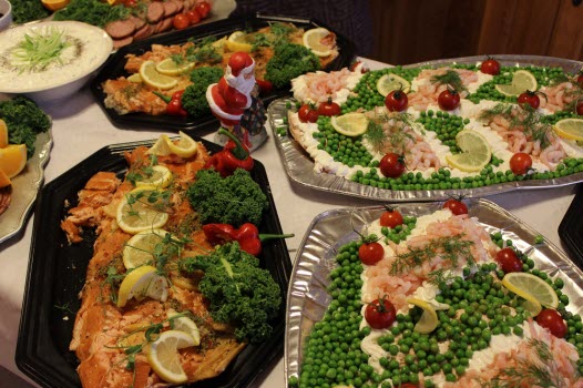 20171214 Julbord m lucia