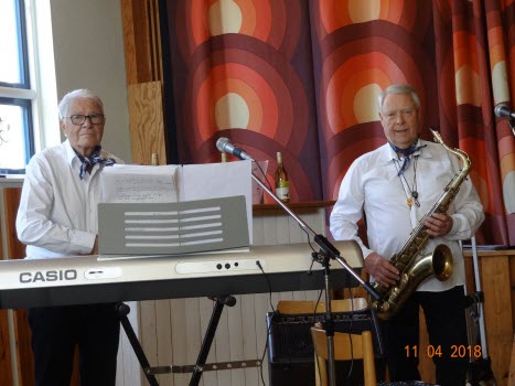 Rolf & Claes presenterar sig.